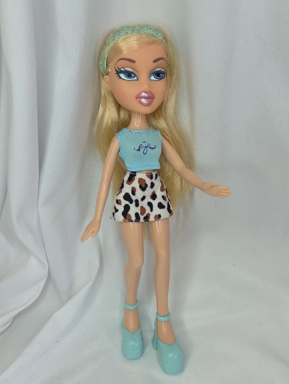 Bratz Cloe Doll First Edition 2001 Y2k Mga Vintage